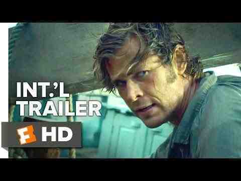 In the Heart of the Sea - trailer 4