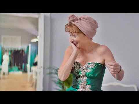 Mrs. Harris und ein Kleid von Dior - trailer 1