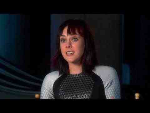 The Hunger Games: Catching Fire - Jena Malone Interview