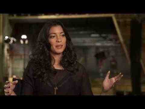 Spectre - Stephanie Sigman 
