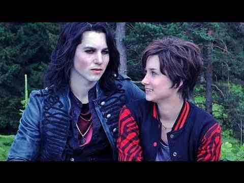 Die Vampirschwestern 3 - Reise nach Transsilvanien - Trailer & Filmclips