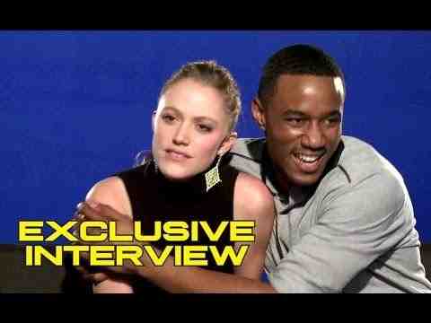 Independence Day: Resurgence - Maika Monroe and Jessie Usher Interview