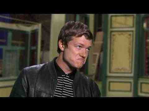 Alice Through the Looking Glass - Ed Speleers 