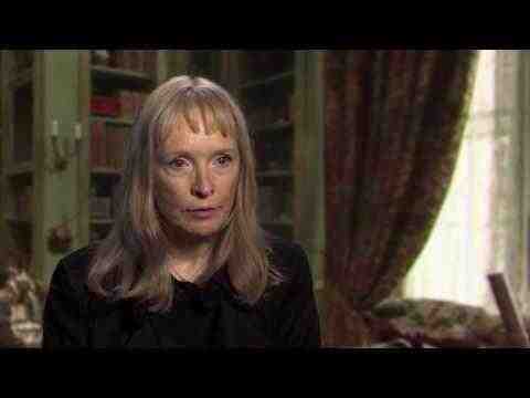 Alice Through the Looking Glass - Lindsay Duncan 