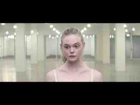 The Neon Demon - Clip 