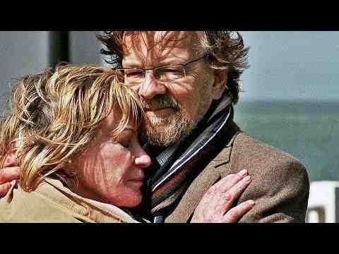 Hinter den Wolken - trailer 1