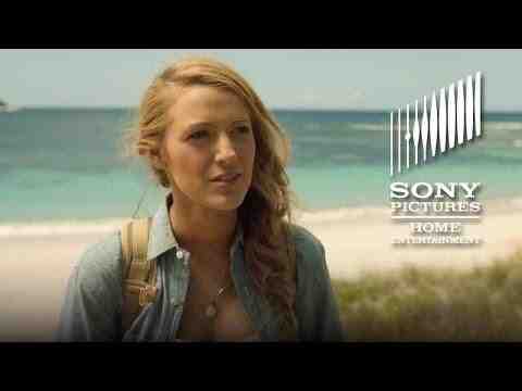 The Shallows - First 10 Minutes