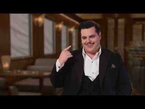 Murder on the Orient Express - Josh Gad Interview