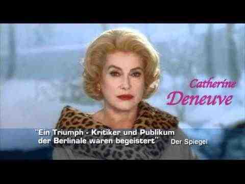8 Frauen