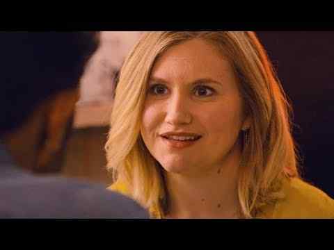 Brittany Runs a Marathon - trailer 1