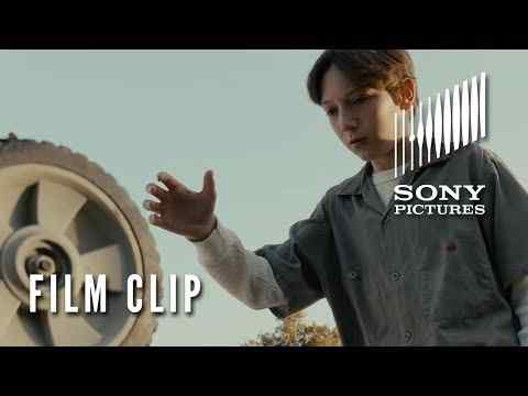Brightburn - Clip 
