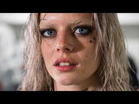 Guns Akimbo - Trailer & Filmclips