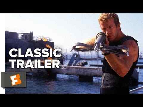 Deep Blue Sea - trailer