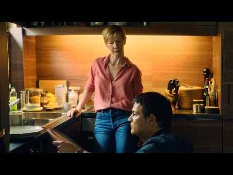 Exil - Trailer & Filmclips