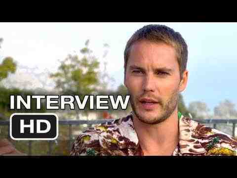 Savages - Taylor Kitsch Interview