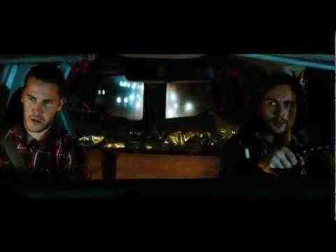 Savages - Du kannst doch keinen Bullen umnieten - Clip