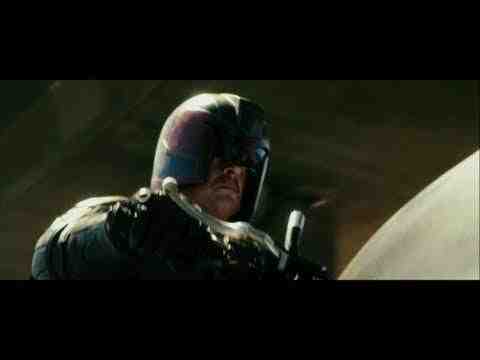 Dredd - Clip 2
