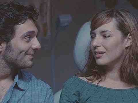 Ein freudiges Ereignis - Trailer & Filmclips