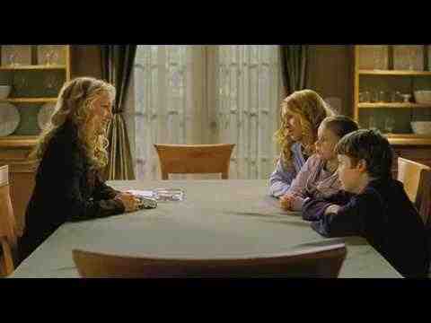 Raising Helen - trailer