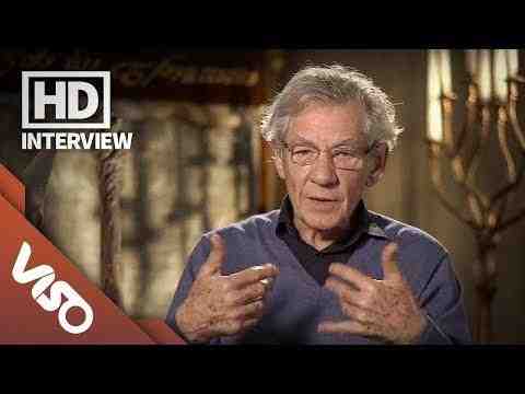 The Hobbit: The Desolation of Smaug - Ian McKellen Interview