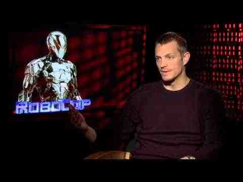 RoboCop - Joel Kinnaman Interview