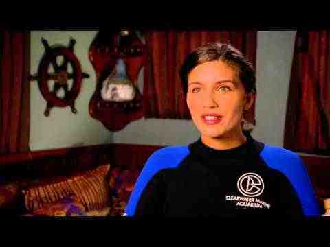 Dolphin Tale 2 - Juliana Harkavy Interview