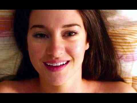 White Bird in a Blizzard - Featurette 
