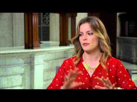 Black or White - Gillian Jacobs 